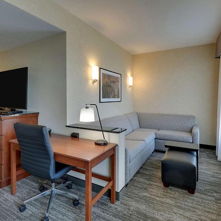 מאונט ורנון Drury Plaza Hotel Mt Vernon מראה חיצוני תמונה