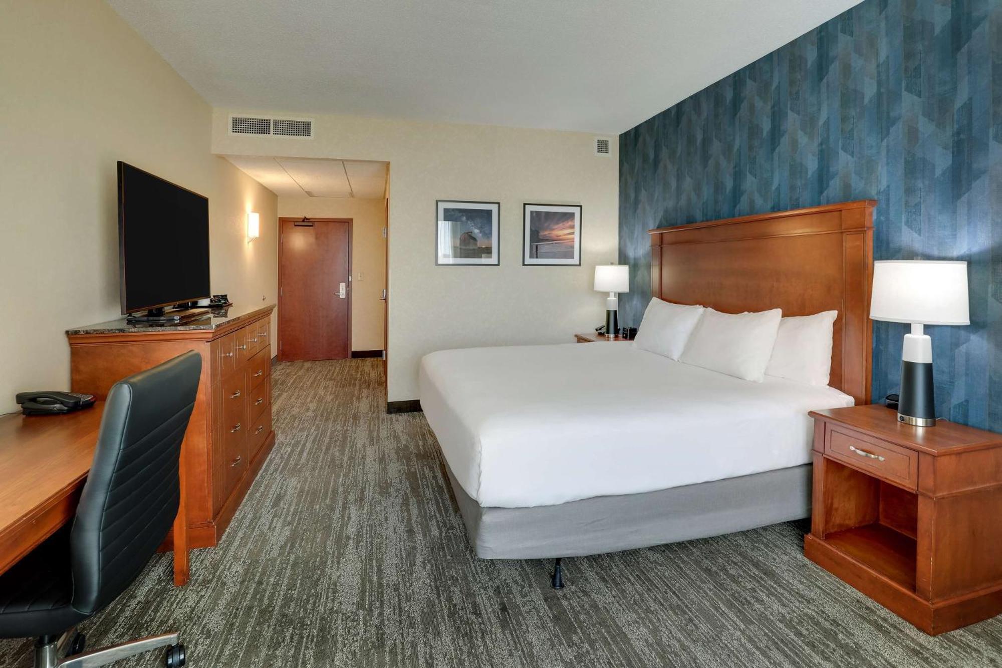 מאונט ורנון Drury Plaza Hotel Mt Vernon מראה חיצוני תמונה