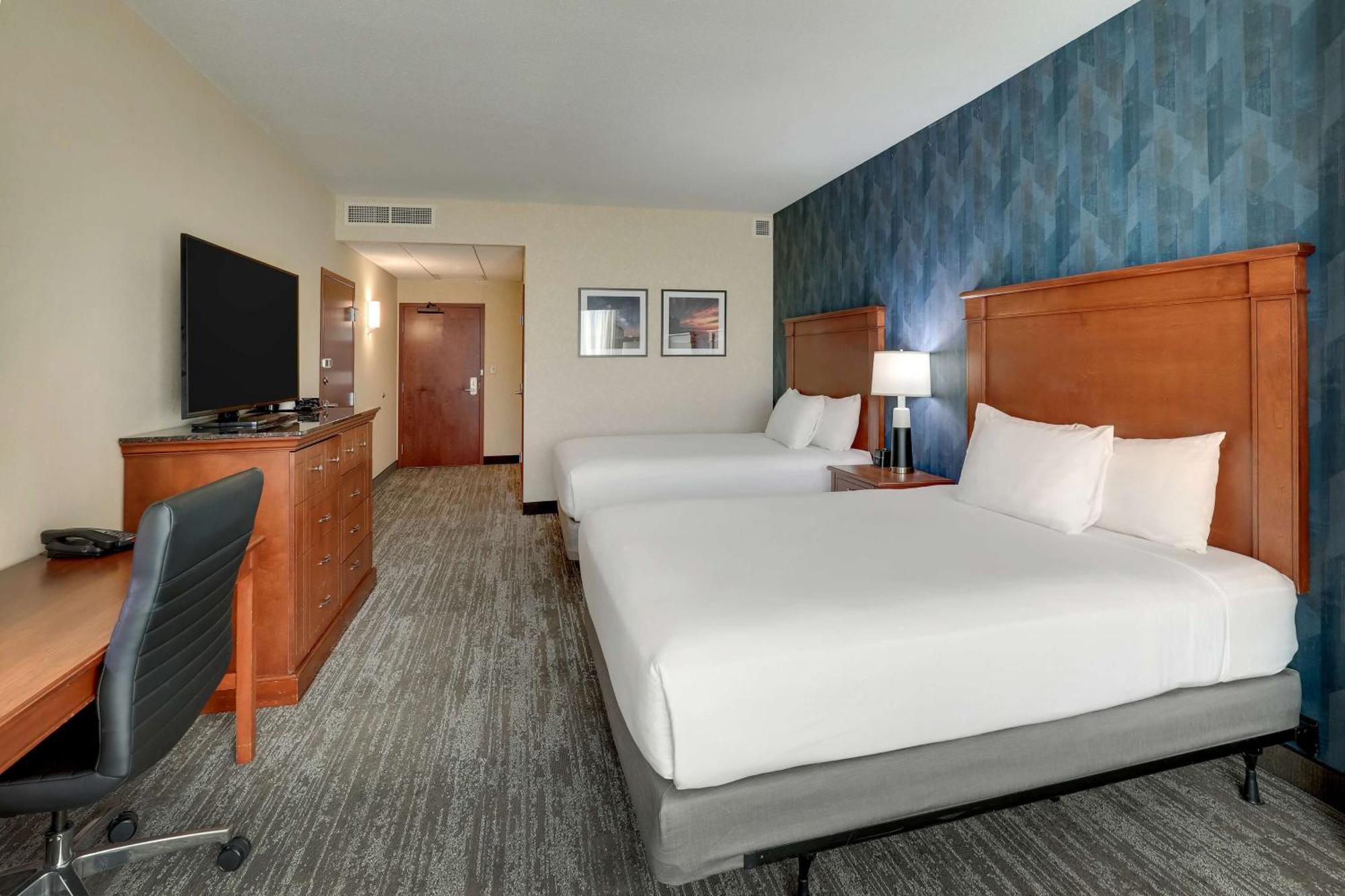 מאונט ורנון Drury Plaza Hotel Mt Vernon מראה חיצוני תמונה