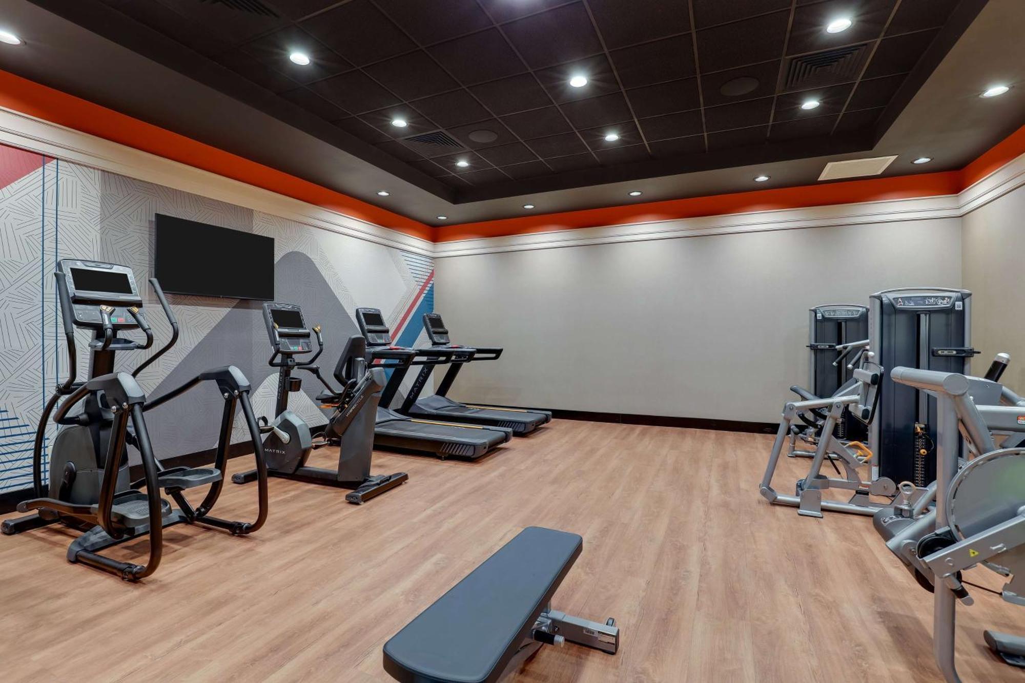 מאונט ורנון Drury Plaza Hotel Mt Vernon מראה חיצוני תמונה